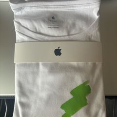 Apple T Shirt