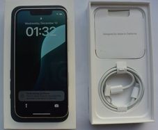 Iphone Se (2022) With 128g Unlocked