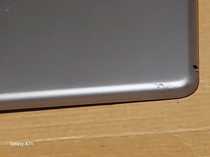 Apple Ipad Air 1st, 32 GB, Space Gray, Activation Locked, Excellent Cosmetic Condition, for parts or repair