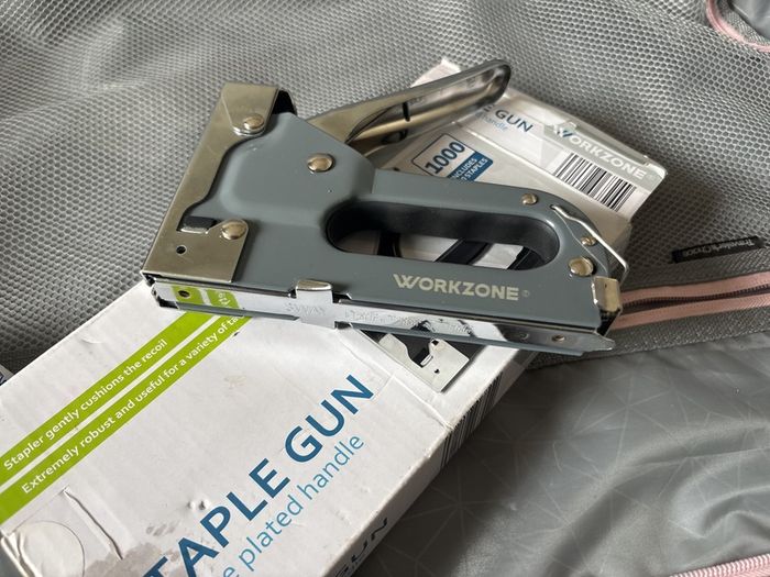 staple gun