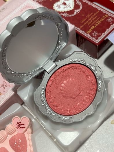 Mixed viral Korean makeup including flower knows
