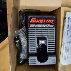 Snap On CTC328 Mobile Battery Charger