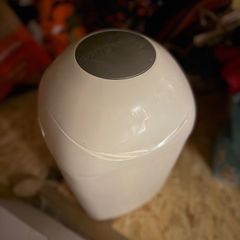 Sangenic bin