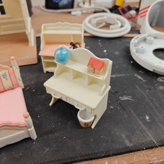 Sylvanian Sweet Shop building and other furniture