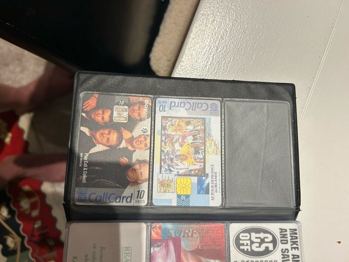 callcards start at 1 euro each most are 2 euro each