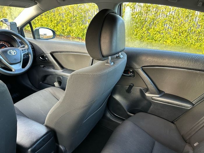 2010 Toyota Avensis NCT'd