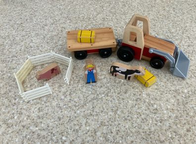 Melissa & Doug Wooden Farm Tractor Set - Kids Toy - Age 3+