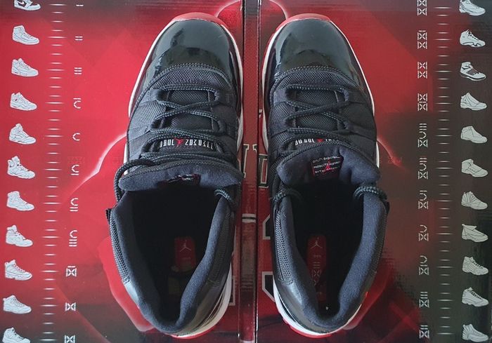 Air Jordan Countdown Pack: Jordan 11 + Jordan 12, 2 pairs