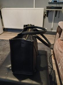 I want to sell real authentic Marc Jacobs bag