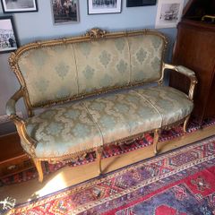 French style Victorian sofa