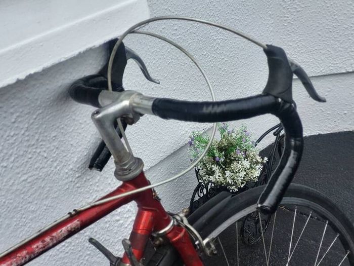 Old Skool Road Bike In Working Order. Read Add Description