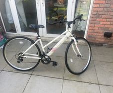Lady Bike Bicykle Apollo Halfords