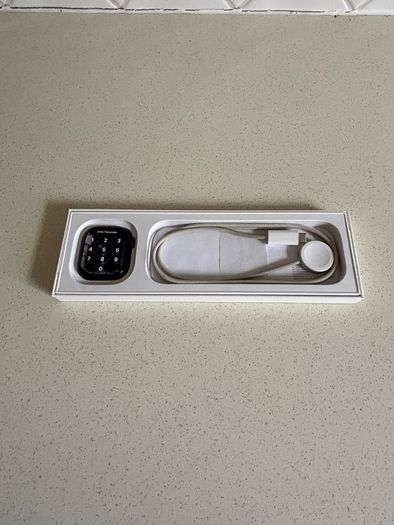Apple Watch Series 10 (Excellent Condition 46mm)