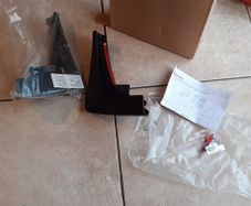 Pair of brand new rear mud flaps opel insignia 2012 free postage!!