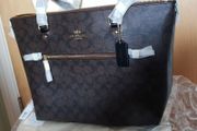 New Coach Tote Bag