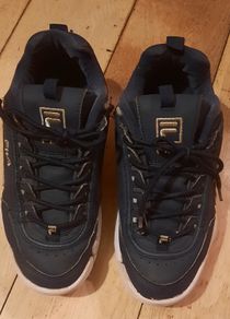 Fila size 3