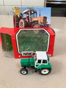 Fendt Favorit 612 SL Tractor 1/41 Polistil Year 1979