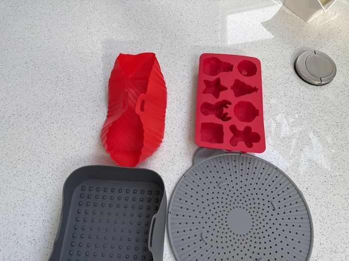 kitchen silicone cooking and baking utensils