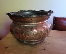 Arts & crafts copper jardiniere