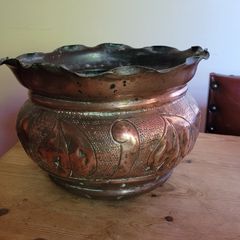 Arts & crafts copper jardiniere