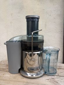 Sage Juicer