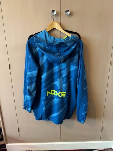 under Armour hooded rain-jacket