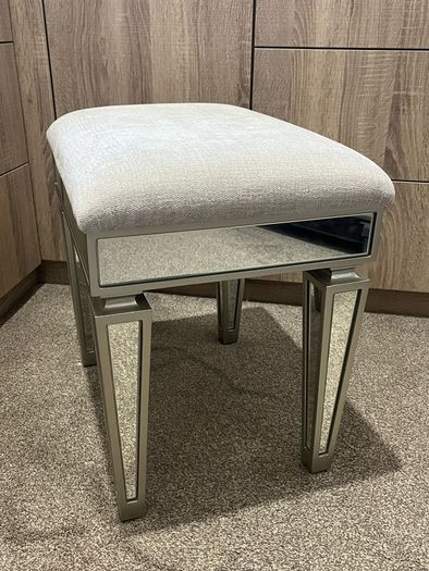 Stool