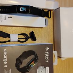 Fitbit Charge 5