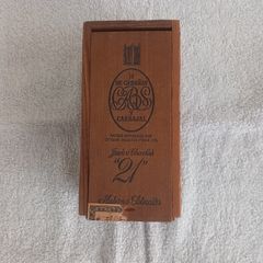 Jack & Charlie's Club 21 Vintage Cigar Box
