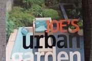 Urban Garden Handbook / Joe Swift