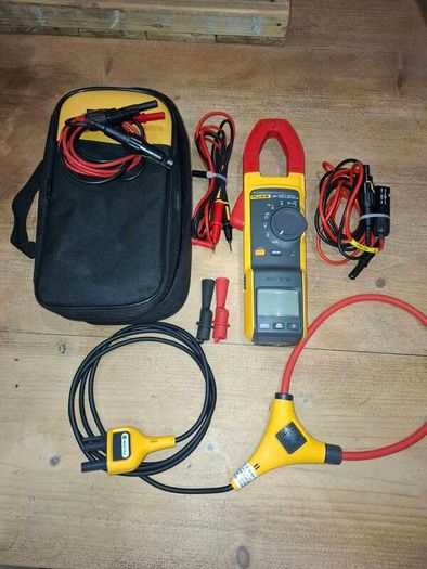 fluke  381