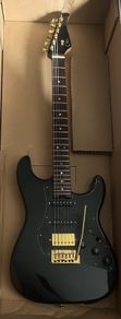 Electric Guitar Stratocaster Mooer GTRS Standard 900 W  Electric Guitar with Integrated GTRS Intelligent multi effects Process System and Wireless Transmitter