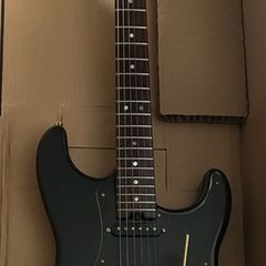 Electric Guitar Mooer GTRS Standard Stratocaster 900 W Electric Guitar with Integrated GTRS Intelligent multieffects Process System and Wireless Transmitter