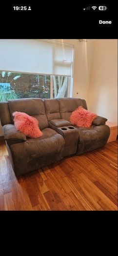 2 Seater recliners