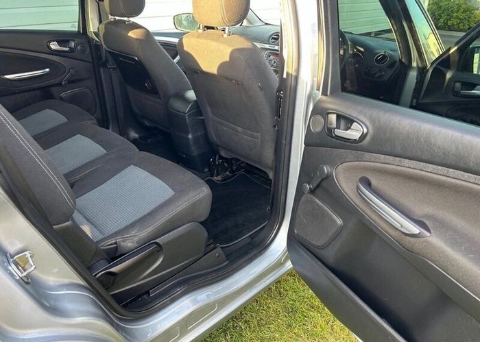 Ford Galaxy 2014
