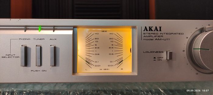 Akai AM-U11 Stereo Integrated Amplifier