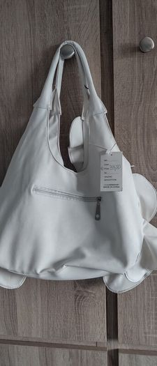 big hand bag new