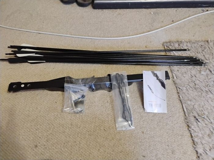 New Straight Bow and Arrows