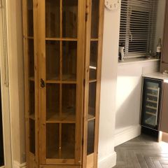 Pine Corner Unit