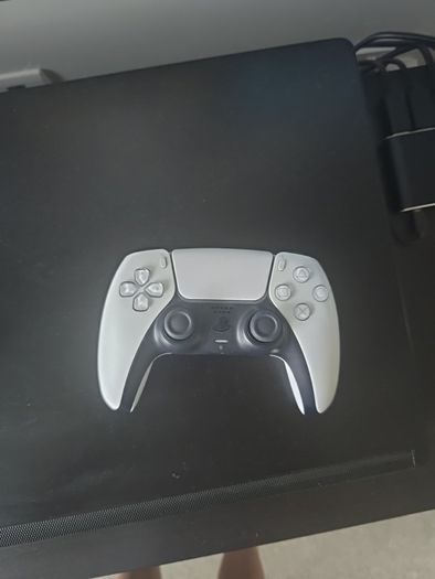 playstation 5 controller white