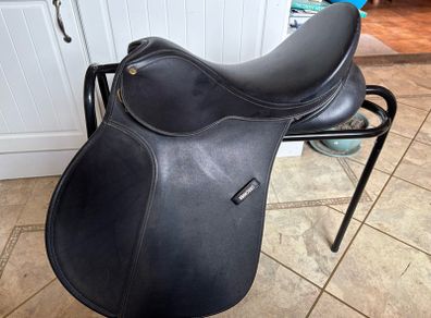 Wintec 16inch General Purpose Saddle