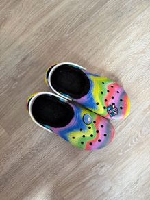 Girls Crocs