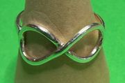 Handmade sterling silver infinity ring. Size p&amp;1/2
