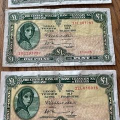 3 one pound lady lavery bank notes.