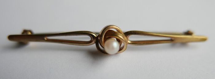 Vintage  Gold Tone Faux Pearl  Bar Brooch