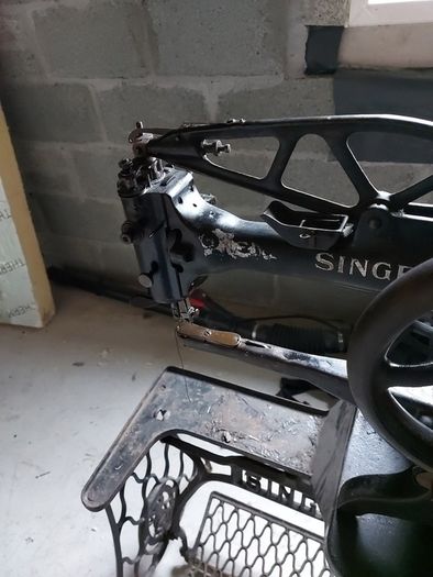 sewing machine