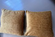 2 Gold Cushions