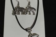 elephant necklace