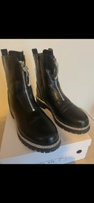 Womens Black Boots.