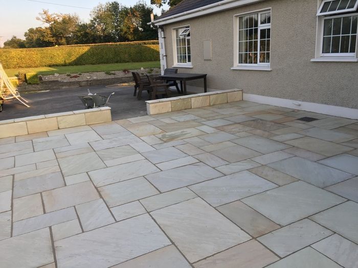 Bricklayer stonemason available